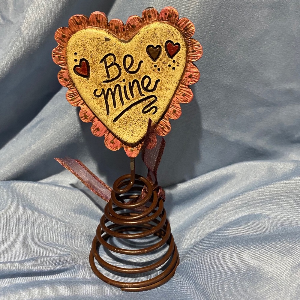 “Be mine” decor